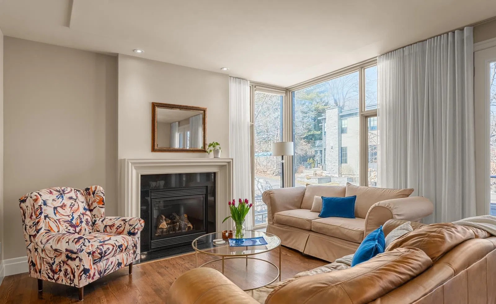 Wide family room